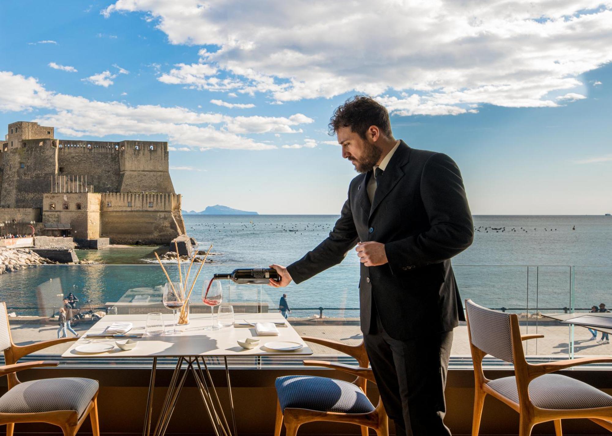 Hotel Royal Continental Napoli Bagian luar foto