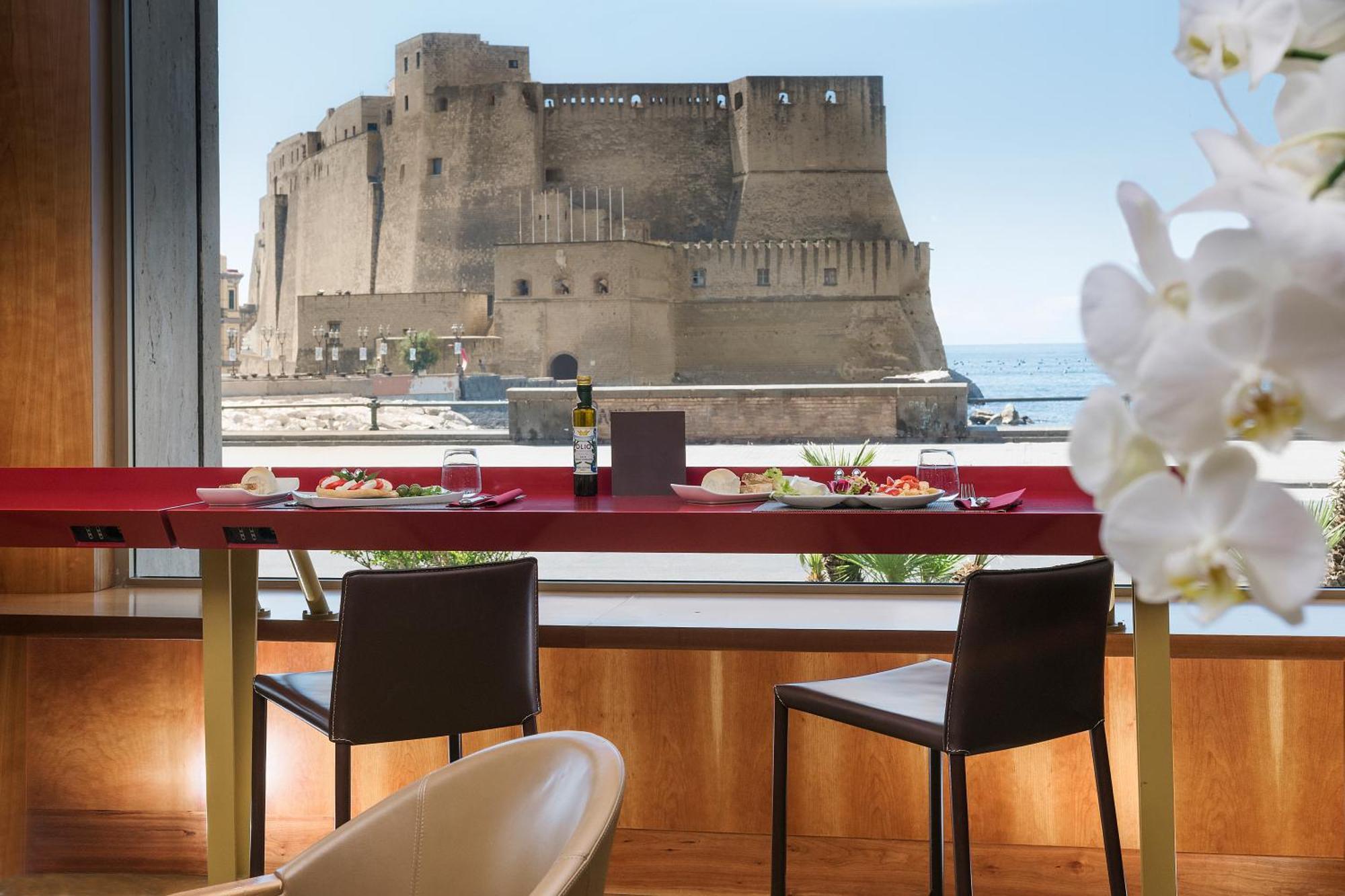 Hotel Royal Continental Napoli Bagian luar foto