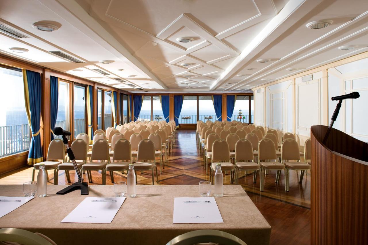 Hotel Royal Continental Napoli Bagian luar foto
