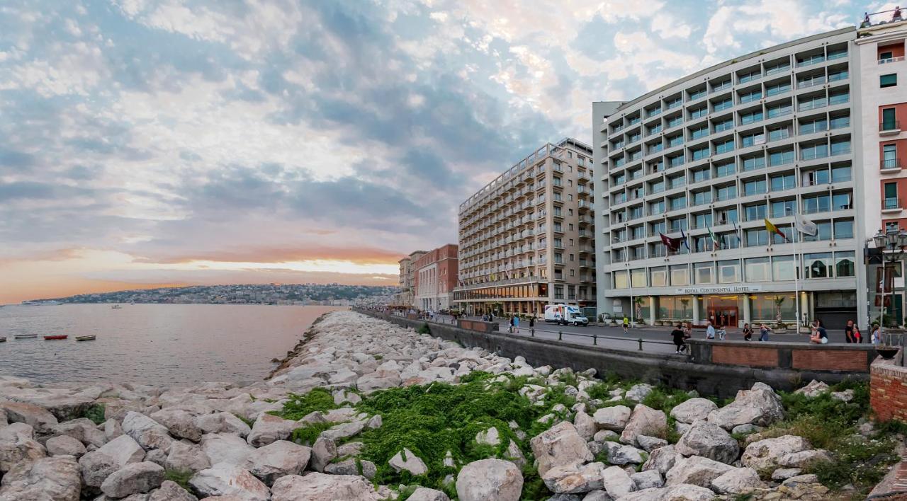 Hotel Royal Continental Napoli Bagian luar foto