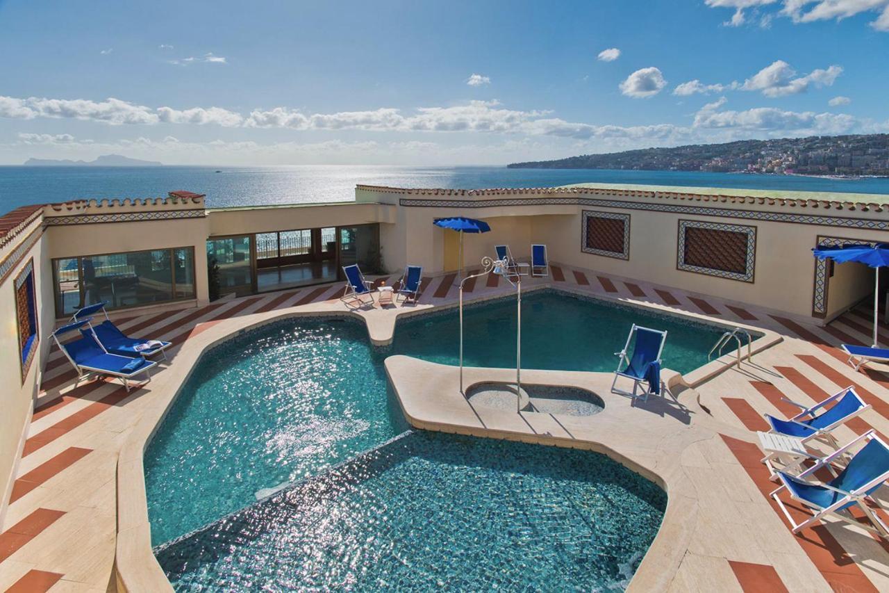 Hotel Royal Continental Napoli Bagian luar foto